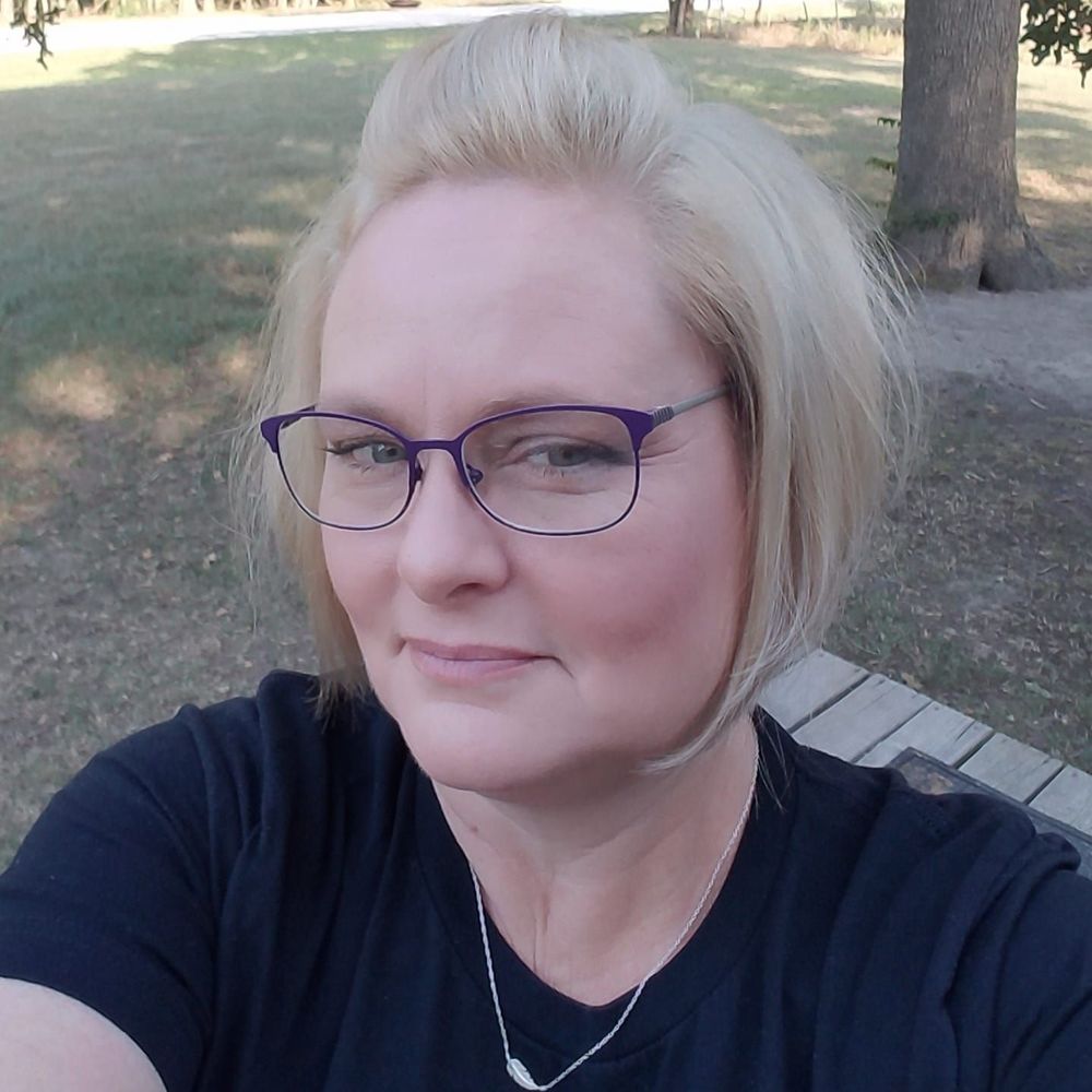 Meet your Posher, Tena